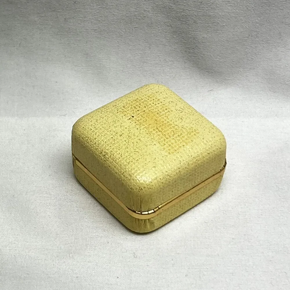 Vintage Jewelry Box For Earrings Branded 14KT. Gold RL Nostalgic Unique Gift Box